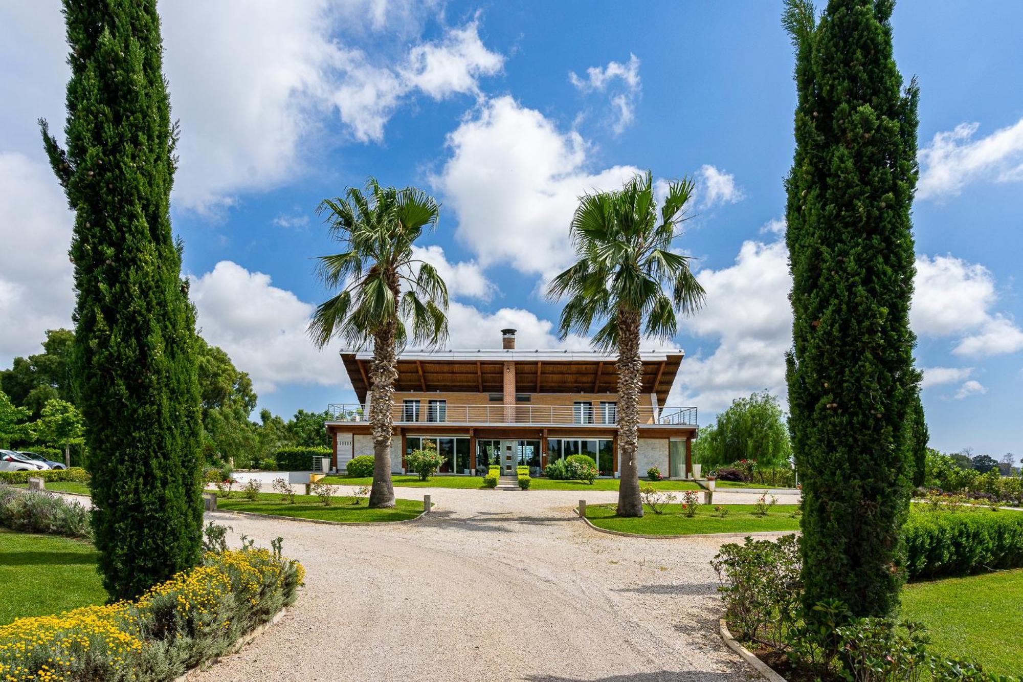 Casale Delle Ronde B&B Latina Eksteriør bilde