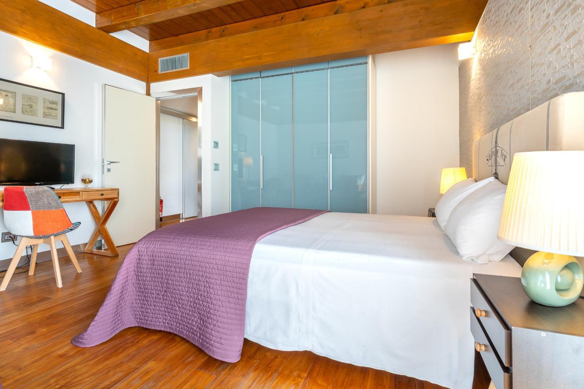 Casale Delle Ronde B&B Latina Eksteriør bilde